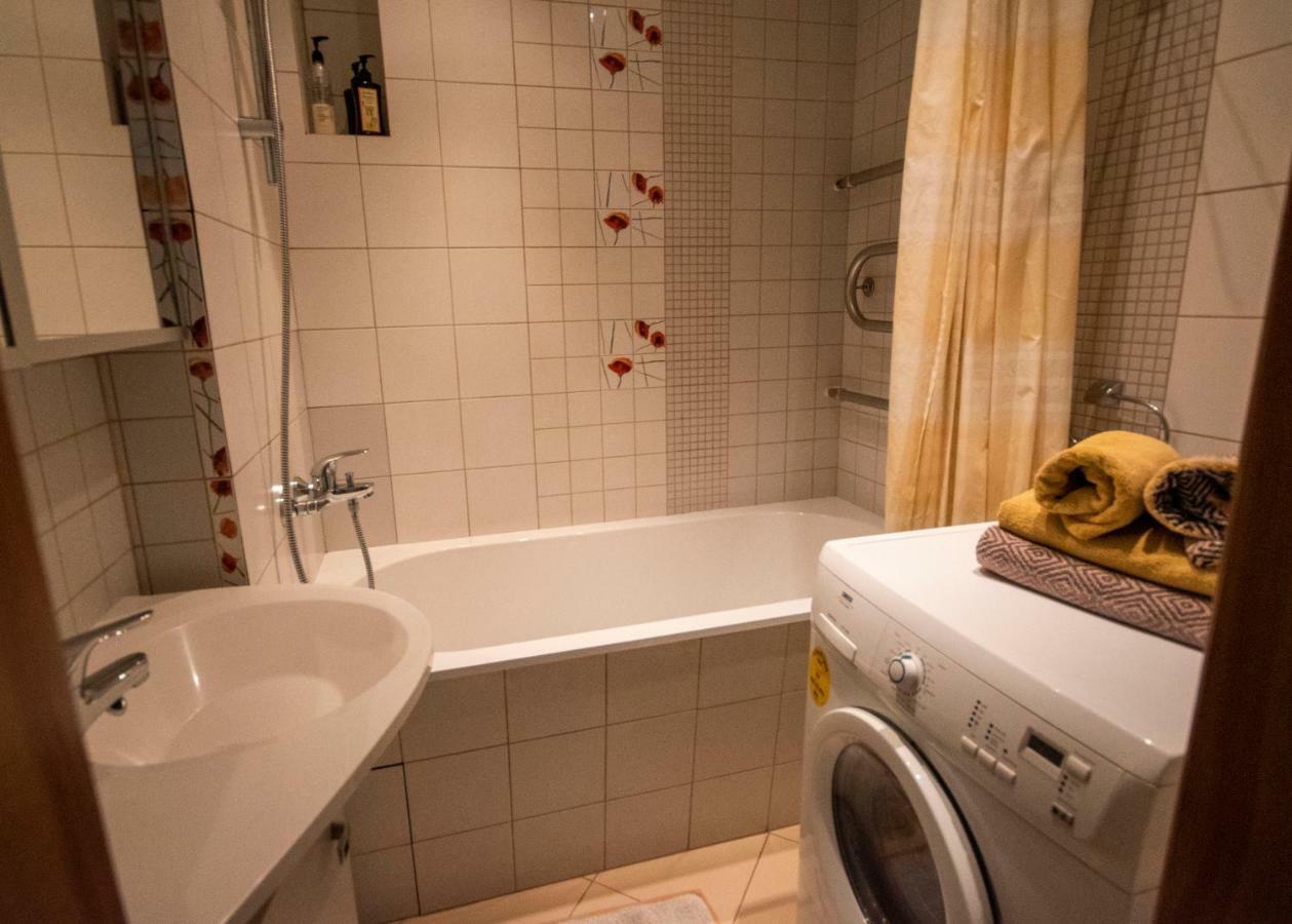 Just Good Apartment Клайпеда Экстерьер фото
